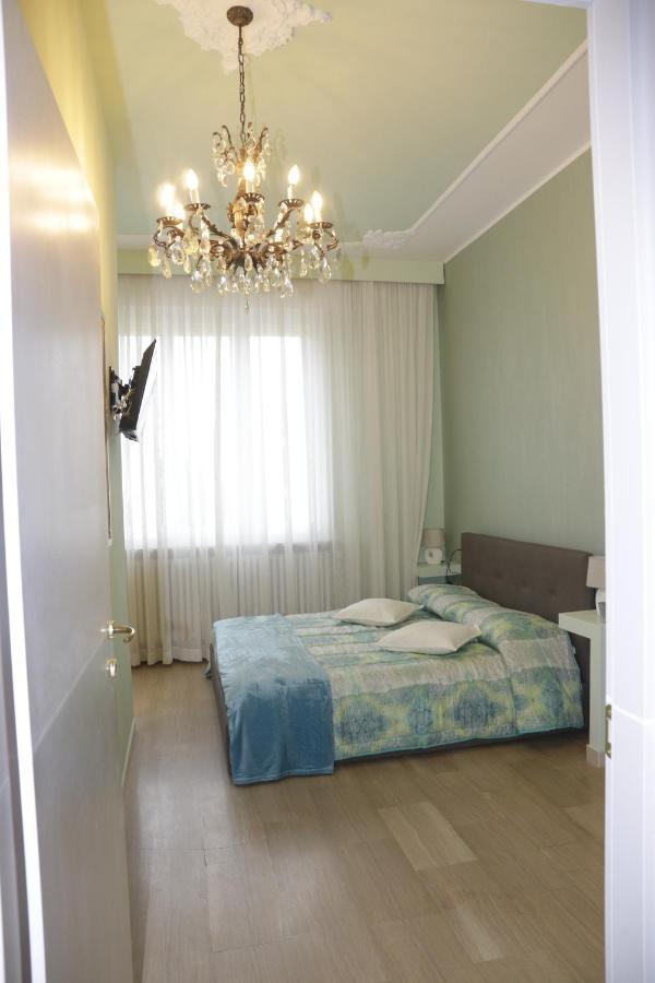 Ad Astra Rooms Равенна Екстер'єр фото