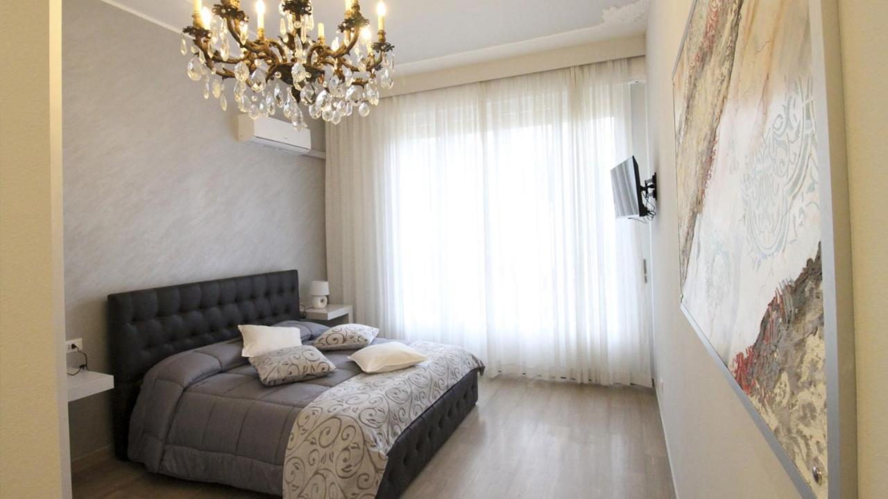 Ad Astra Rooms Равенна Екстер'єр фото
