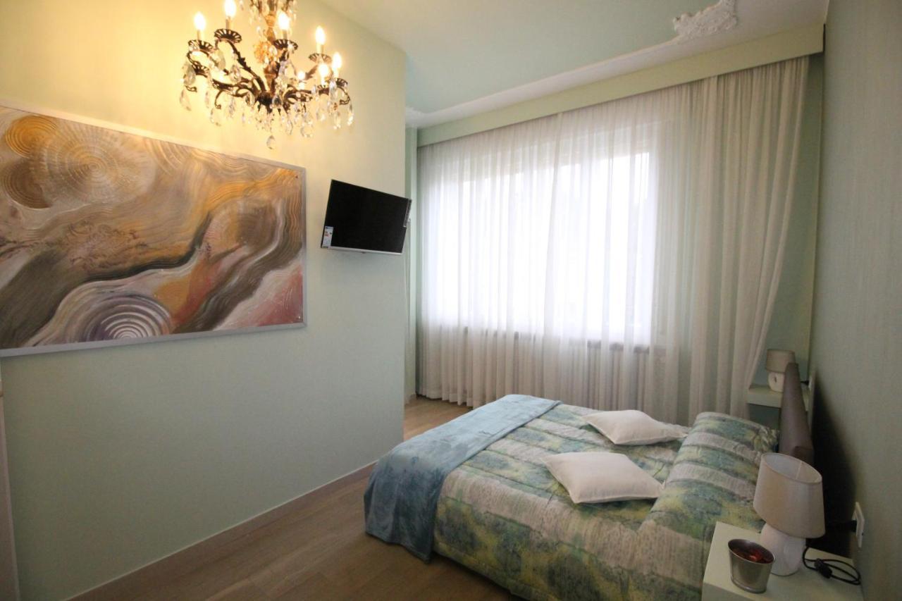 Ad Astra Rooms Равенна Екстер'єр фото